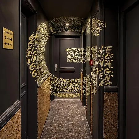 Hotel Gaston 3*