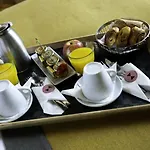 Gaston Hotel 3*