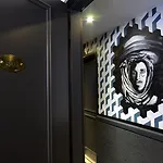 Gaston 3* Paris
