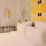 Hotel Gaston