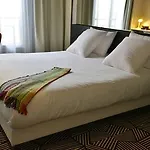 Hotel Gaston 3*