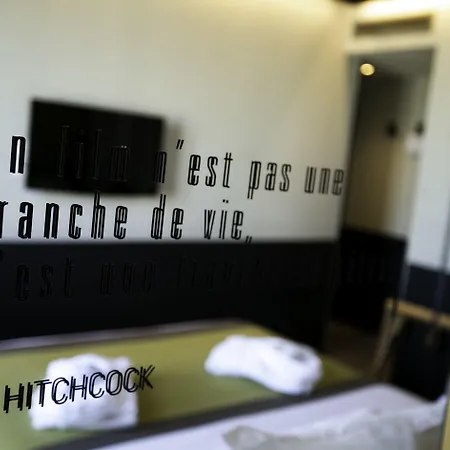 Gaston 3* Paris