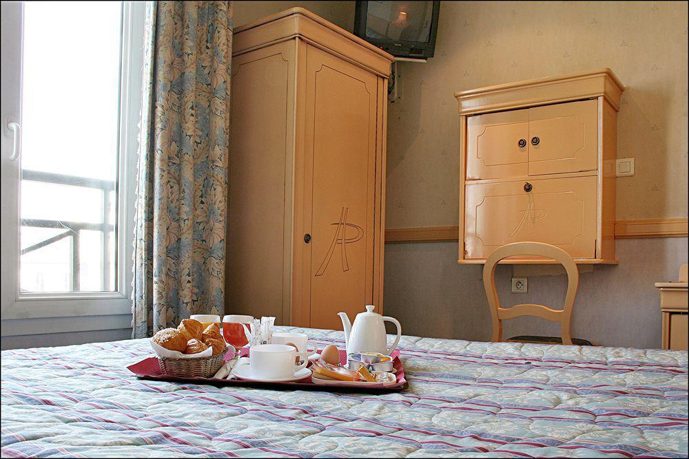 Gaston 3* Parigi